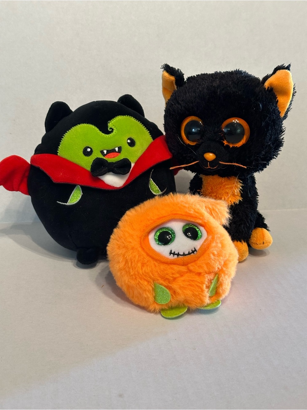 Ty Halloween Plush Set of 3 Dracula Black Cat Orange Pumpkin TY Griffin